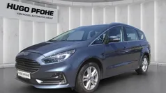 Blau Gebraucht 2023 Ford S-MAX Titanium Van / Kleinbus | 33.950 € (Fairer Preis)