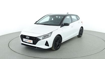 Brugt Hyundai i20 Intro Edition 101 HK (74 kW) 2021 Hvid Hatchback