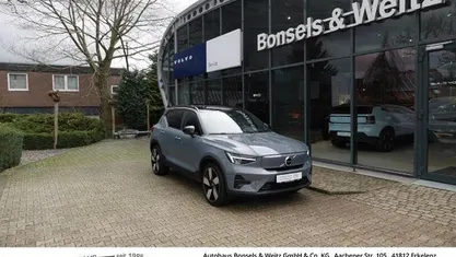 Grau metallic Gebraucht 2022 Volvo XC40 Plus SUV | 30.890 € (Superpreis)