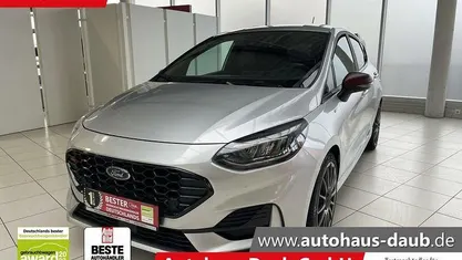 Gebraucht Ford Fiesta ST-Line 125 PS (91 kW) 2022 Polarsilber metallic Kleinwagen