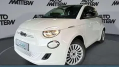 Gebraucht 2025 Fiat 500e Red Limousine | 26.489 € (Superpreis)