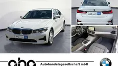 Alpinweiß uni Gebraucht 2021 BMW 318 Advantage Limousine | 26.930 € (Fairer Preis)