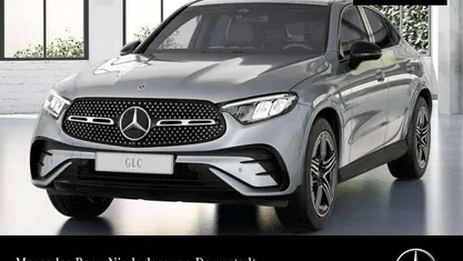 Hightechsilber Gebraucht 2025 Mercedes 200 AMG Coupé | 57.580 € (Guter Preis)