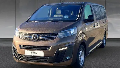 Nuss braun Gebraucht 2022 Opel Zafira Life Van / Kleinbus | 36.840 € (Fairer Preis)