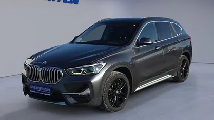 Gebraucht BMW X1 xLine 190 PS (139 kW) 2021 Grau met SUV
