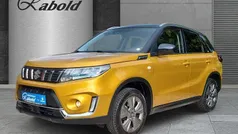 Solar yellow / cosmic black (gelb) Gebraucht 2021 Suzuki Vitara Comfort SUV | 19.990 € (Fairer Preis)