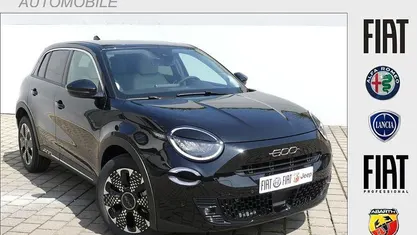 Schwarz Gebraucht 2025 Fiat 600 La Prima SUV | 25.990 €