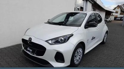 Ny Mazda 2 Prime-Line 68 HK (50 kW) 2025 Hvid Sedan