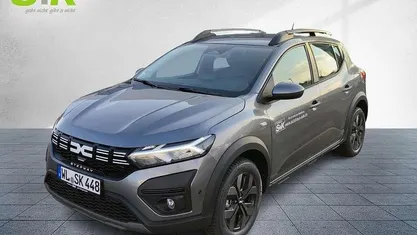 Usata Dacia Sandero Expression 92 CV (67 kW) 2025 Grigio Utilitaria