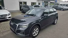 Grau Gebraucht 2023 Audi Q2 Basis SUV | 23.980 € (Guter Preis)
