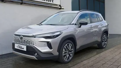 Nuova Toyota Corolla Cross 178 CV (130 kW) 2025 Grigio SUV