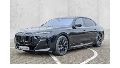 Second-hand BMW i7 Comfort Edition 484 kW (659 CP) 2024 Berlinǎ