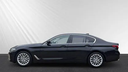 Gebraucht BMW 540 Luxury Line 340 PS (250 kW) 2022 Schwarz Limousine