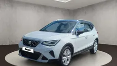 Nevada weiß metallic/magnetic grau metallic Gebraucht 2023 Seat Arona Xperience SUV | 19.450 € (Guter Preis)