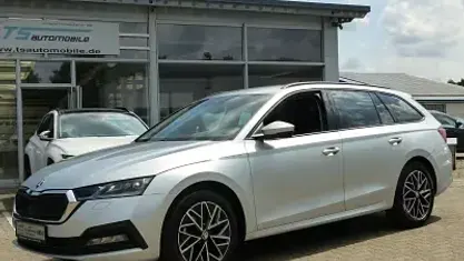Gebraucht Skoda Octavia Ambition 150 PS (110 kW) 2021 Silber Kombi