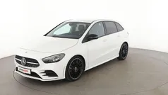 Weiß Gebraucht 2022 Mercedes B200 AMG line Van / Kleinbus | 28.010 € (Fairer Preis)
