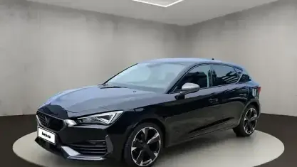 Gebraucht Cupra Leon 150 PS (110 kW) 2023 Mitternachtsschwarz Limousine
