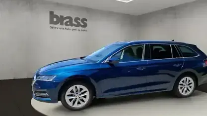 Gebraucht Skoda Octavia Style 150 PS (110 kW) 2022 Lavablau metallic Kombi