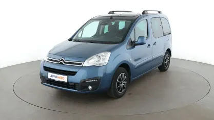 Gebraucht Citroën Berlingo Shine 99 PS (72 kW) 2018 Blau Van / Kleinbus