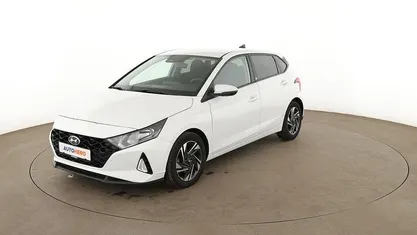 Gebraucht Hyundai i20 Edition 30 100 PS (73 kW) 2022 Weiß Kleinwagen