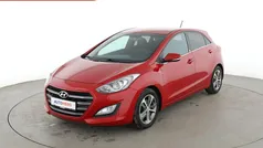 Gebraucht 2016 Hyundai i30 Passion Limousine | 9.840 € (Fairer Preis)