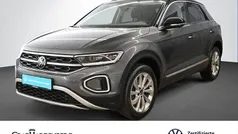 Gebraucht 2024 VW T-Roc Style SUV | 29.860 € (Fairer Preis)