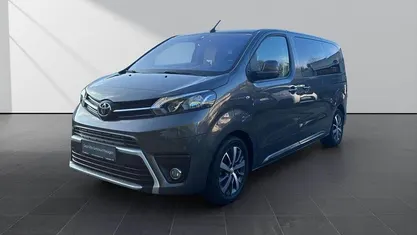 Gebraucht 2021 Toyota Proace Verso Team Kombi | 29.990 € (Fairer Preis)