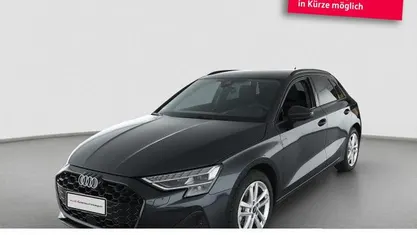 Grau Gebraucht 2025 Audi A3 Advanced Limousine | 29.980 € (Superpreis)