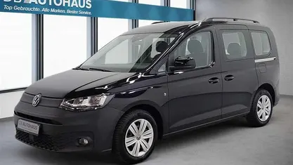 Gebraucht VW Caddy 122 PS (89 kW) 2022 Schwarz Van / Kleinbus