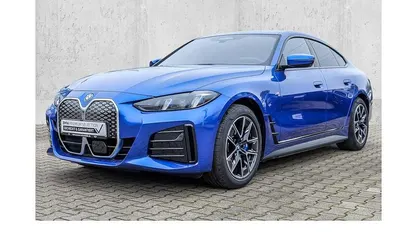 Gebraucht BMW i4 M Sport 250 kW (340 PS) 2025 Blau Limousine