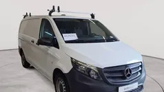 Arktisweiß Gebraucht 2020 Mercedes Vito Van / Kleinbus | 22.690 € (Guter Preis)