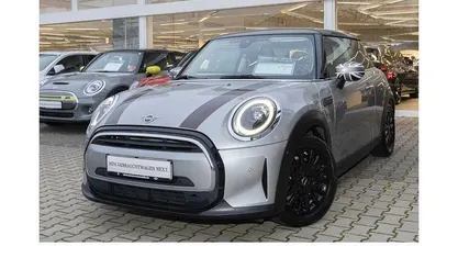 Gebraucht 2023 Mini Cooper Kleinwagen | 21.870 € (Fairer Preis)