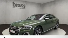 Distriktgrün metallic Gebraucht 2024 Audi A8 Ambiente Limousine | 69.950 € (Teuer)