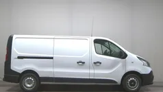 Gletscherweiss Gebraucht 2017 Renault Trafic Van | 15.980 € (Fairer Preis)