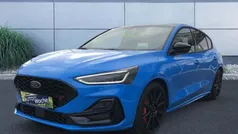 Blau Neu 2025 Ford Focus ST Limousine | 43.410 € (Fairer Preis)