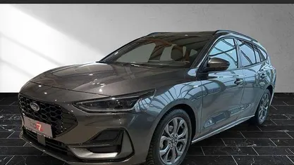 Magneticgrau (metallic) Gebraucht 2023 Ford Focus ST-Line Kombi | 24.900 € (Fairer Preis)