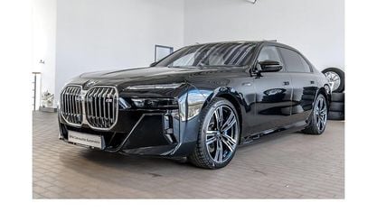 Usata BMW i7 Executive 484 kW (659 CV) 2023 Nero Berlina