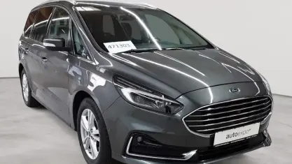 Gebraucht Ford Galaxy Titanium 150 PS (110 kW) 2022 Magneticgrau metallic Van / Kleinbus
