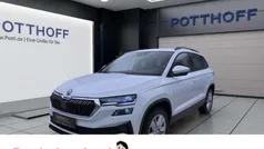 Weiss Gebraucht 2024 Skoda Karoq Selection SUV | 30.977 € (Guter Preis)