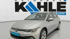 Gebraucht 2024 VW Golf VIII Life Limousine | 25.930 € (Fairer Preis)