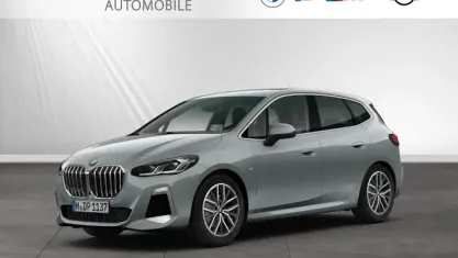 Gebraucht BMW 220 M Sport 170 PS (125 kW) 2023 Skyscraper grau metallic Coupé