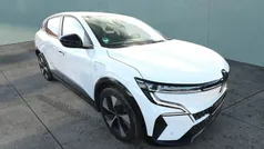 Weiß Gebraucht 2022 Renault Mégane Equilibre Limousine | 21.688 € (Fairer Preis)