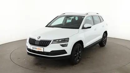 Weiß Gebraucht 2017 Skoda Karoq Style SUV | 18.380 € (Fairer Preis)