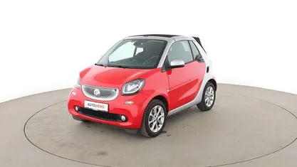 Gebraucht Smart ForTwo Cabrio Basis 71 PS (52 kW) 2017 Rot Cabrio