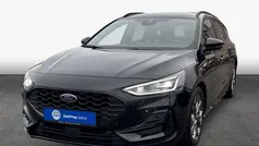 Schwarz Gebraucht 2023 Ford Focus ST-Line Kombi | 24.750 € (Fairer Preis)