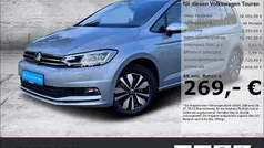 Silber Gebraucht 2024 VW Touran Move Van / Kleinbus | 38.500 € (Fairer Preis)
