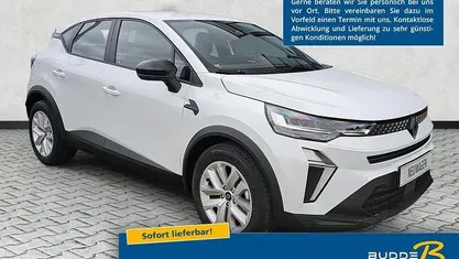 Neu Renault Captur Evolution 91 PS (66 kW) 2025 Perlmuttweiß metallic SUV