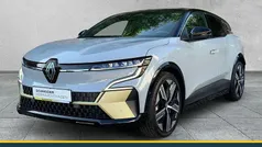 Grau Gebraucht 2022 Renault Mégane Iconic Limousine | 28.490 € (Guter Preis)