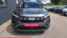 Gebraucht 2023 Dacia Jogger Extreme Van / Kleinbus | 18.750 € (Fairer Preis)