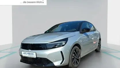 Używany Opel Corsa 101 KM (74 kW) 2025 Srebrny Hatchback